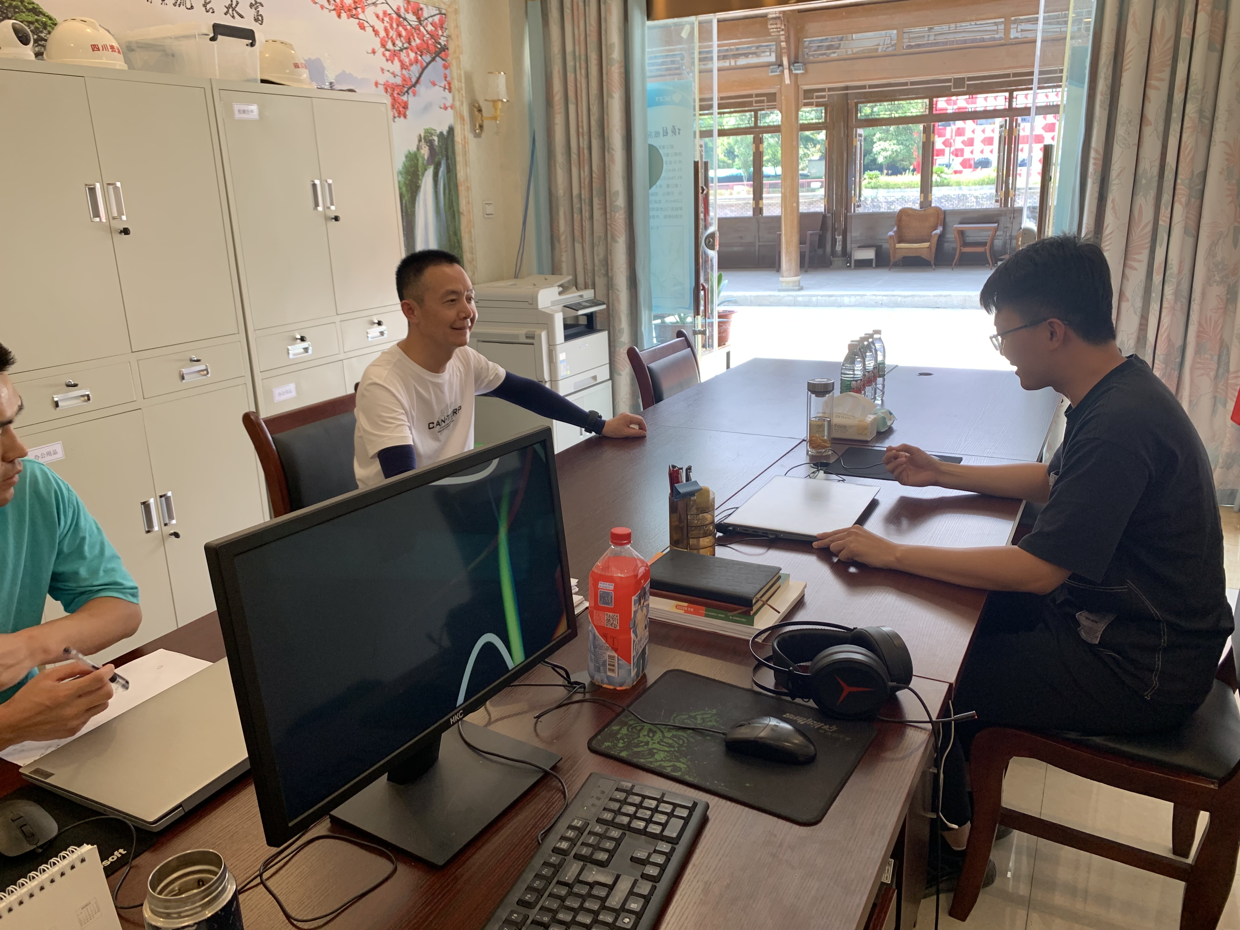 公司董事長(zhǎng)杜義祥蒞臨都四項(xiàng)目調(diào)研指導(dǎo)工作 公司董事長(zhǎng)杜義祥蒞臨都四項(xiàng)目調(diào)研指導(dǎo)工作